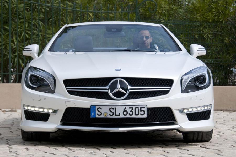  Mercedes-Benz SL63 AMG 2013 года  (фото 43 из 84)